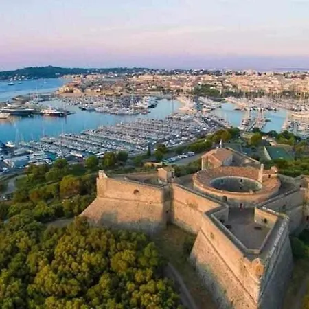 Hello Cote D'azur - Spacious At A 5 Min Walk From The Apartment *