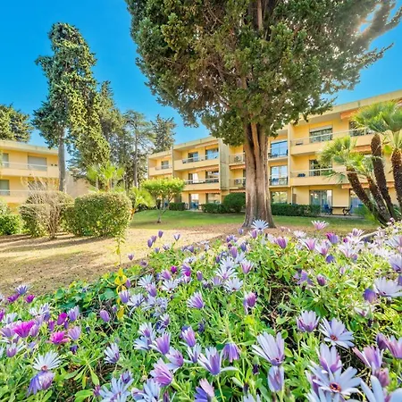 Hello Cote D'azur - Spacious At A 5 Min Walk From The *