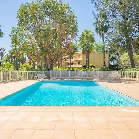 Hello Cote D'azur - Spacious At A 5 Min Walk From The Antibes