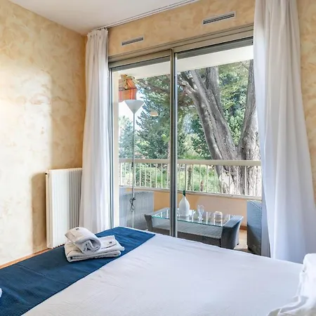 Hello Cote D'azur - Spacious At A 5 Min Walk From The Apartment Antibes