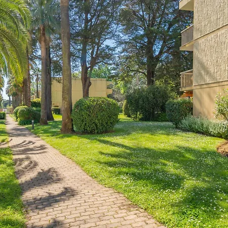 Hello Cote D'azur - Spacious At A 5 Min Walk From The Antibes