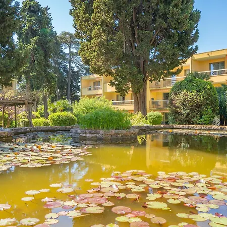 Apartment Hello Cote D'azur - Spacious At A 5 Min Walk From The Antibes